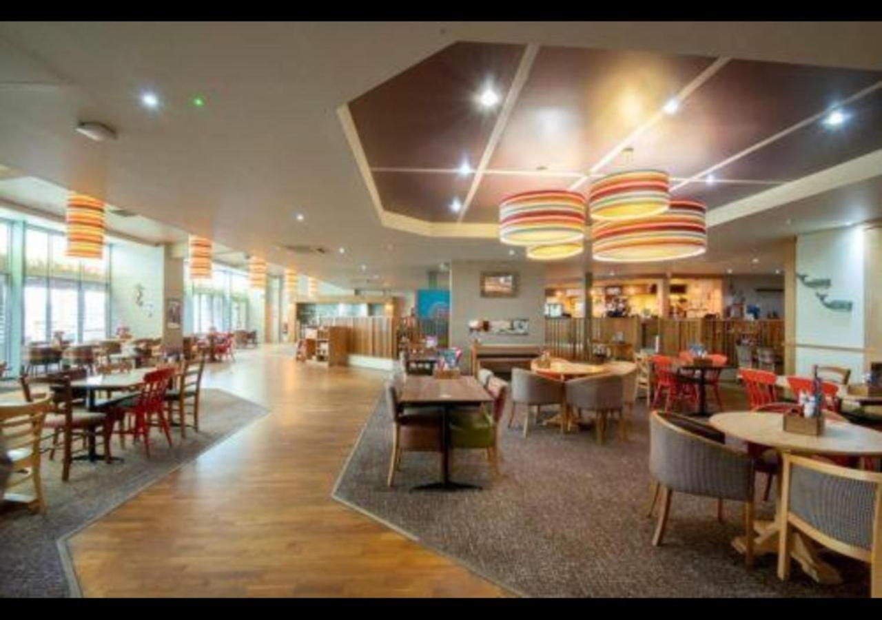 K90 - Chalet - Parkdean Resorts, Camber Sands Экстерьер фото